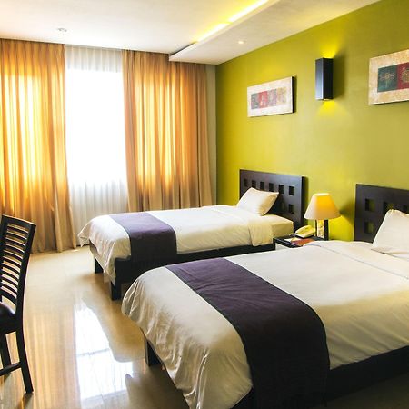 Eclipse Hotel Prawirotaman Yogyakarta Exterior foto